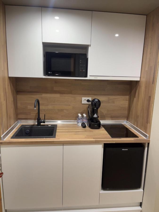 Ivet Guest Rooms فارنا المظهر الخارجي الصورة